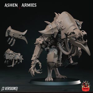 Op de afbeelding: Een grijze hars miniatuurfiguur getiteld Ashen Armies, met een wezen met een schedelachtige kop, mechanische slangen en bepantsering. De set bevat drie versies van het figuur met verwisselbare armonderdelen, waaronder een zaagblad.
