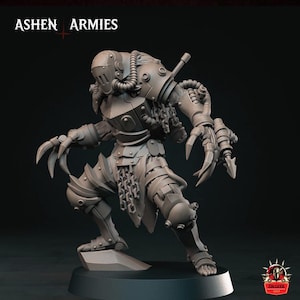 Peut inclure: Figurine miniature grise d'un guerrier futuriste avec une armure mécanique, des griffes et un casque. La figurine est présentée dans une pose dynamique, avec le texte "ASHEN ARMIES" en haut. Sur fond sombre.