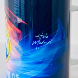 Taza de fútbol del Real Madrid / Cerámica de 15 oz, diseño vibrante imagen 11