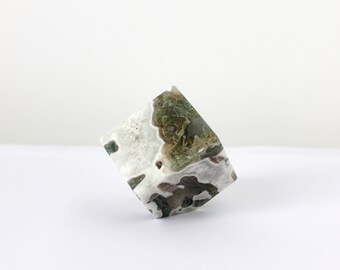 Moss Agate Cube 555g