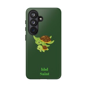 Custodia per telefono con tartarughe impilate / Illustrazione disegnata a mano, custodia protettiva verde