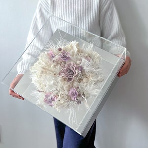 Elegant Flower Gift, Flower Box Gift For Mom, Flower box with Chocolate for Her, Roses For Mom, Elegant Gift Box