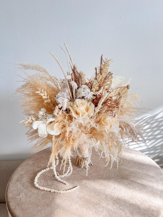 Elegant fall large pampas boho bridal bouquet with preserved roses and small dry flowers, Fall dry wedding bouquet, Fall Dry wedding flowers
