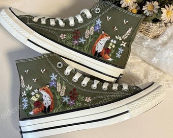 手刺繍のフォックススニーカー、サマーガーデンフローラルコンバース