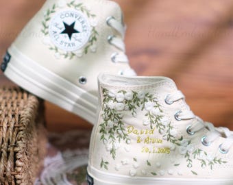 Personalisiertes High Top 1970s: Bestickte Hochzeitsschuhe mit Blumenmuster
