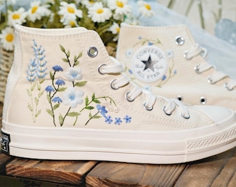 Converse/Converse montantes brodées/Custom chrysanthème coloré jardin/espadrilles brodées/Converse Chuck Taylor broderie des années 1970