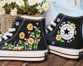 Convesr Chuck Taylor Embroidered Personalized/Custom Converse Embroidered Embroidered Sunflower /Converse Embroidered Flowers