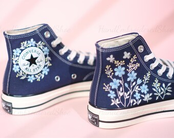 Gestickte Brautschuhe: Blumenstrauß nach Maß