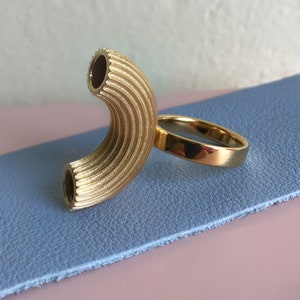 Macaroni Ring