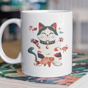 Japanese Lucky Cat Mug | Maneki Neko Coffee Cup | Kawaii Anime Tea Cup & Fortune Cat Gift for Cute Kitchen Decor