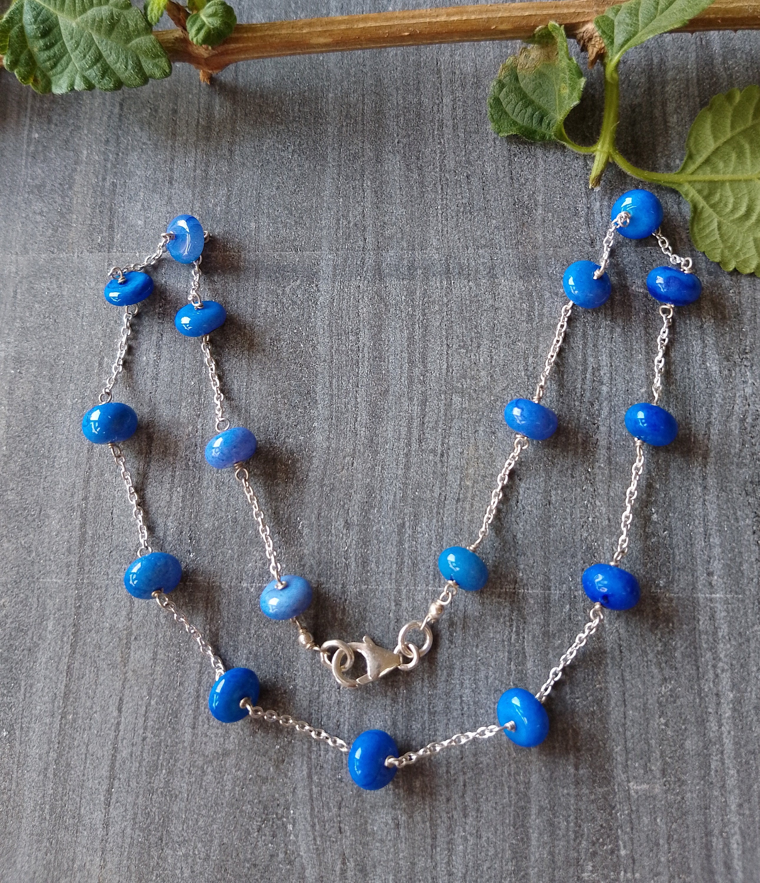 オパールの繊細なネックレス、宝石のネックレス、誕生日プレゼントの