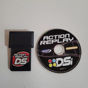 Action Replay DS Nintendo with cd Authentic