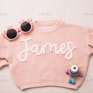 Custom Baby Girl's Sweater Featuring Hand-Embroidered Name and Monogram A Heartfelt Gift from Aunt zdjęcie 5