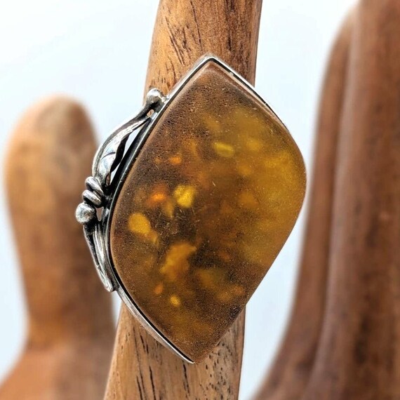 Statement amber sterling vintage ring, mineral in… - image 7