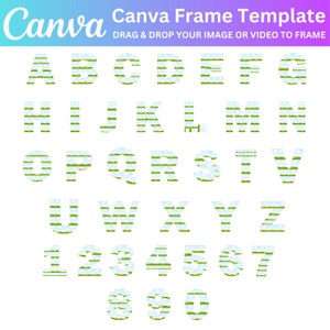 Puede incluir: Un conjunto de letras del alfabeto y n&uacute;meros con un dise&ntilde;o a rayas. Las rayas son verdes y azules, asemej&aacute;ndose a un paisaje con hierba y cielo.