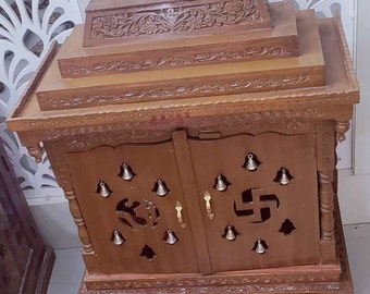 Home Temple/pooja mandir /wooden temples/Pooja mandir/Designer Temple/Home temples/Pooja Mandapam/South indian temple/Hindu Mandir