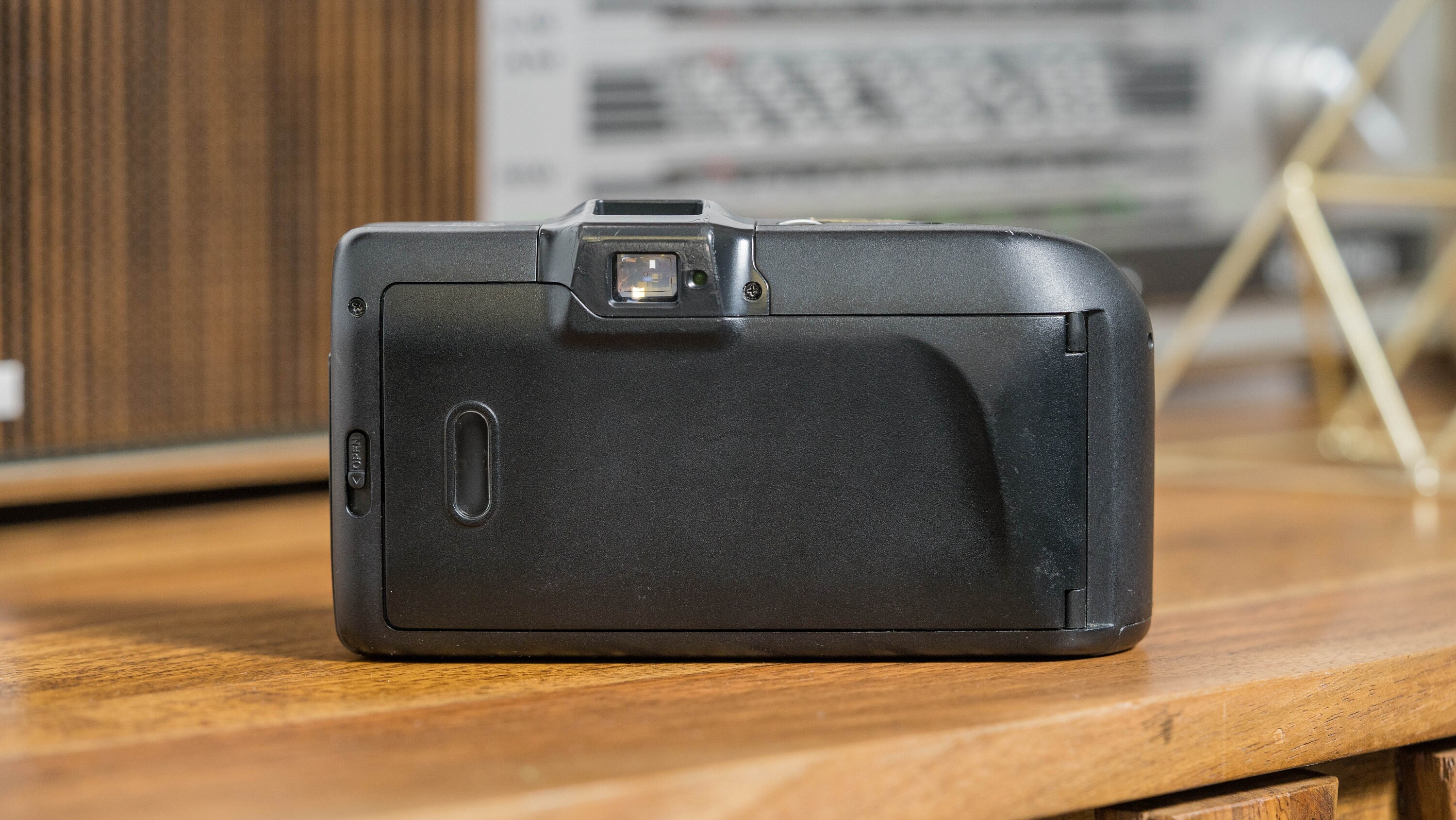 Canon Sure Shot Ace/autoboy Prism Film Camera - Point and