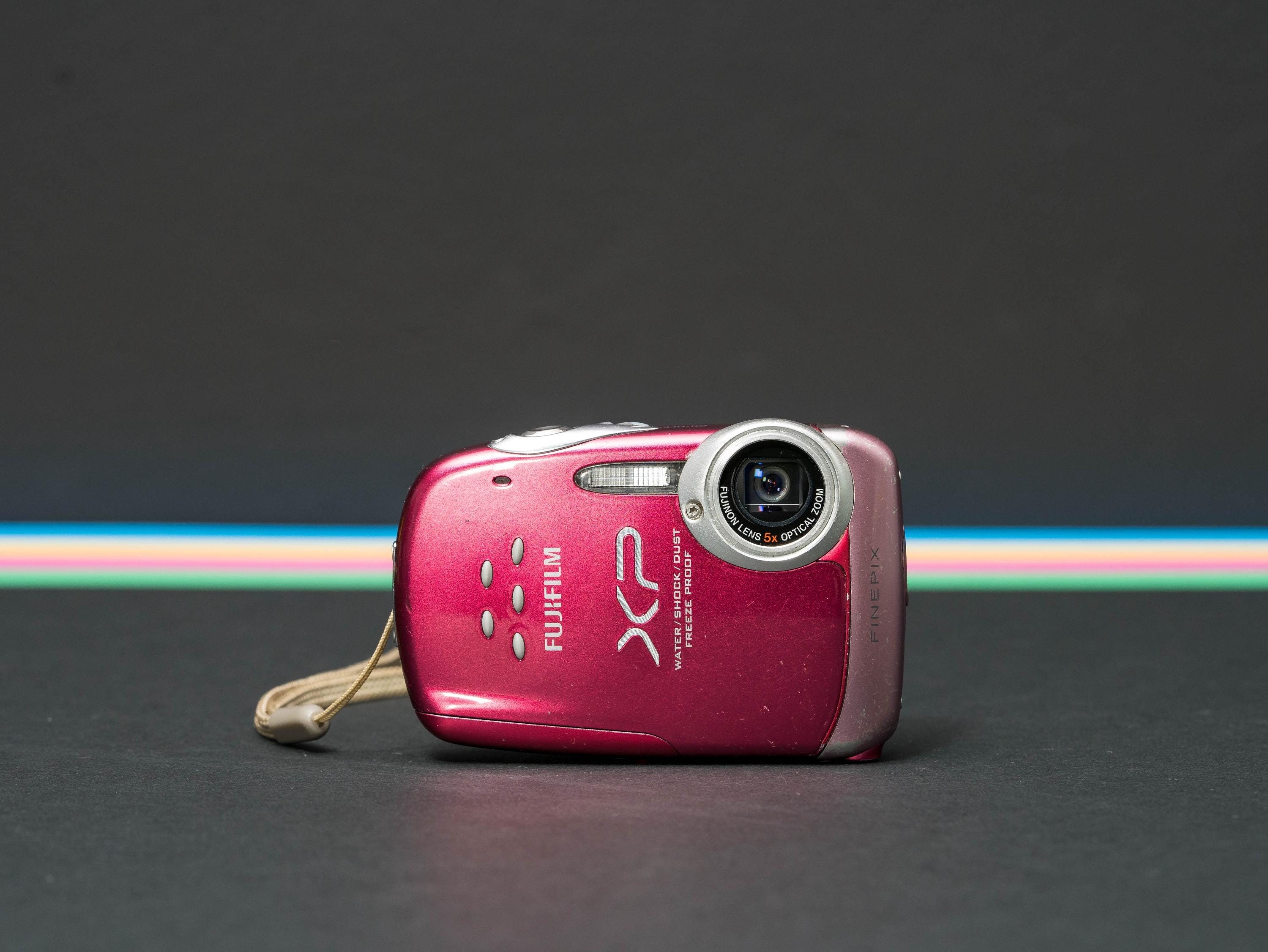 ☆フジフィルム FUJIFILM FinePix XP10 ピンク ☆美品☆ フジフィルム