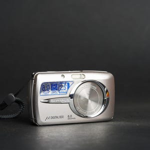 Appareil Photo Olympus Mju 600 – 6 MP – Fonctionne – Sans Chargeur Ni Carte