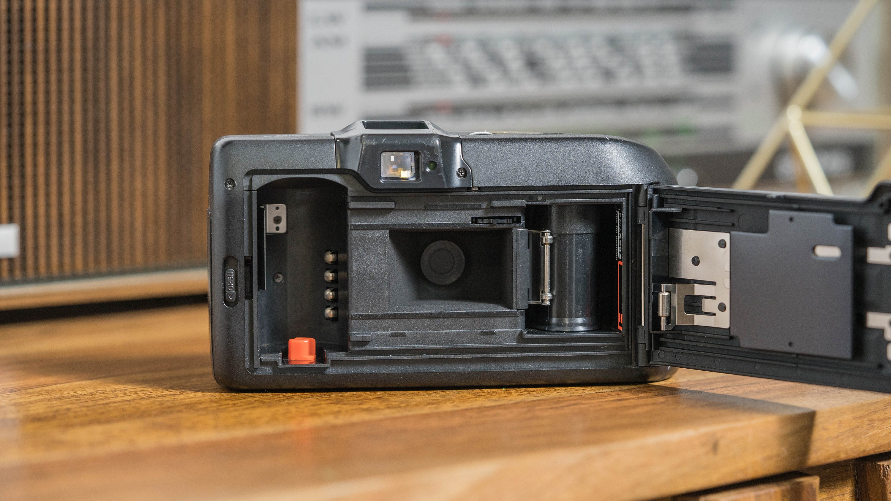 Canon Sure Shot Ace/autoboy Prism Film Camera - Point and
