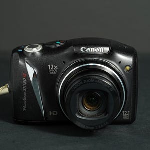 Canon PowerShot SX130 IS Digital Camera - Y2K Digicam - 12.1 Megapixels - Fully Working/Tested