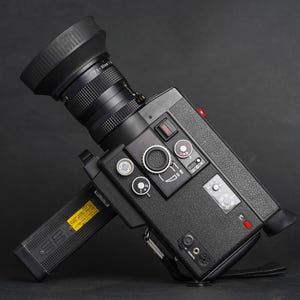 Canon 814 XL Electronic Super 8 Camera with Auto Zoom - Fully Working/Tested - MINT Condition - NOS