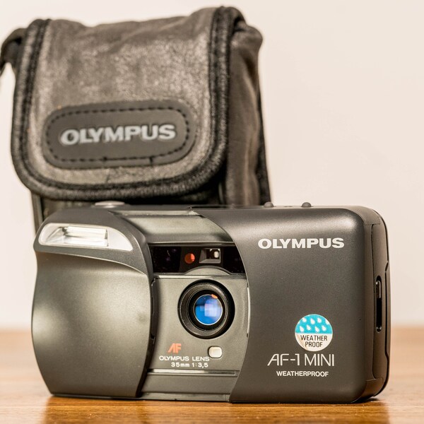 Olympus AF-1 Mini Film Camera - Point and Shoot Camera - MJU Lens - Weatherproof - Fully working