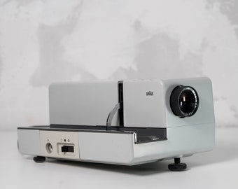 Braun D25 diaprojector met Will Weltzar Maginon 85 mm f2.8 lens - volledig werkend/getest - voor 35 mm filmdia's