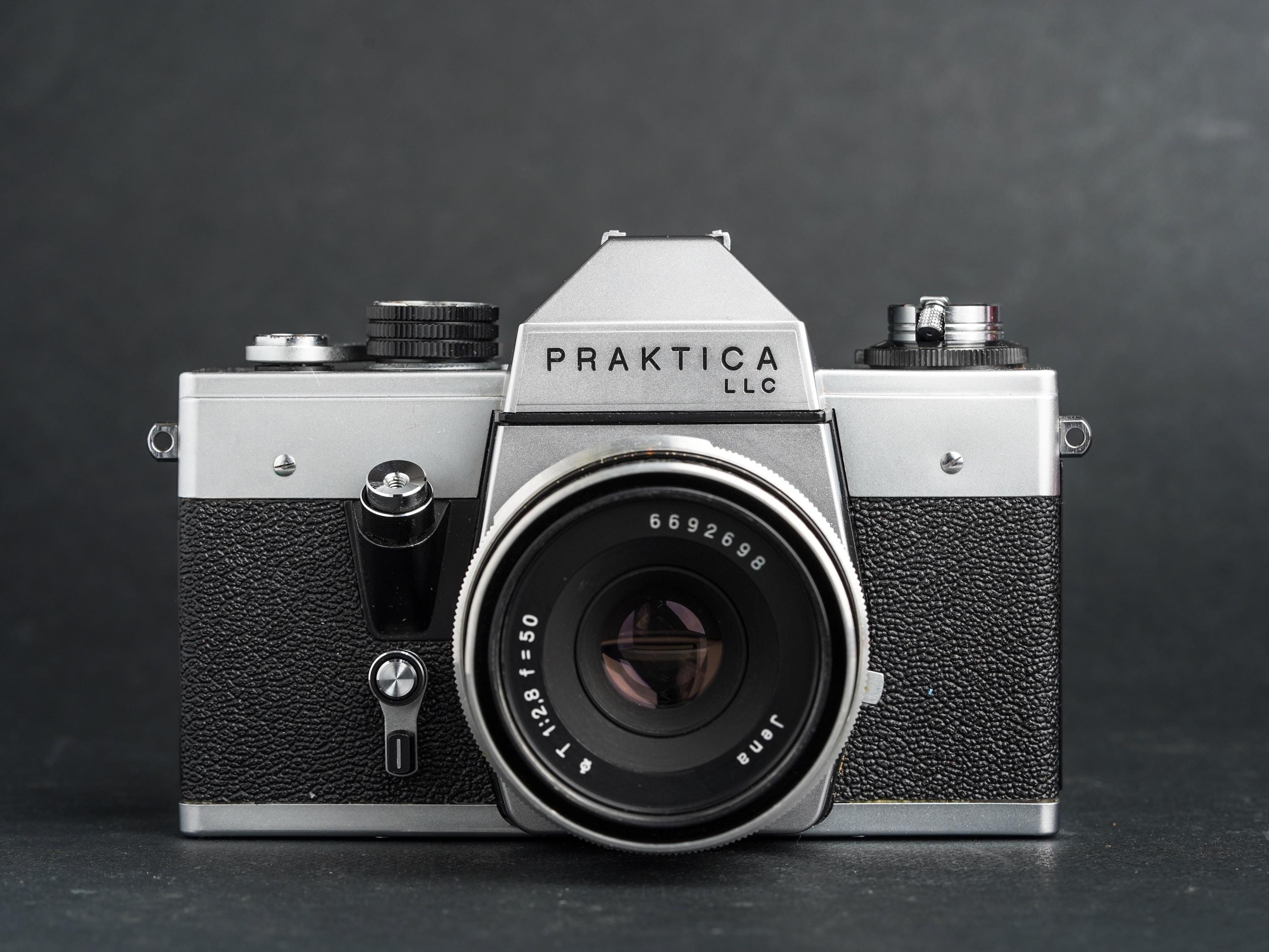 Praktica LLC Carl Zeiss Jena テッサー2.8/50 Praktica LLC SLR Film Camera With Carl Zeiss Tessar 50mm F2