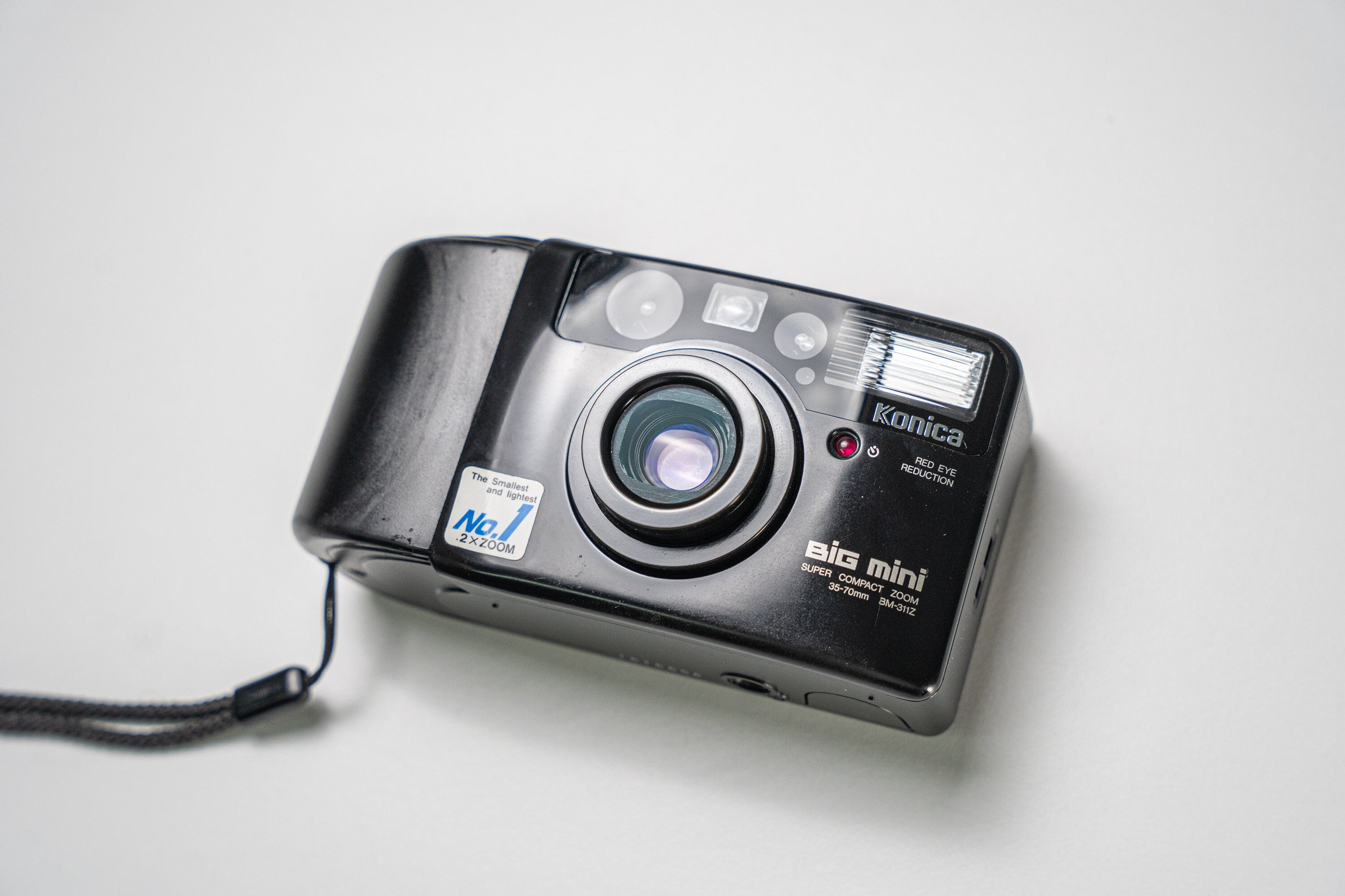 コニカ BIG mini SUPER COMPACT ZOOM BM-311Z KONICA BIG MINI SUPER COMPACT CAMERA AF 35-70MM ZOOM BM-311Z