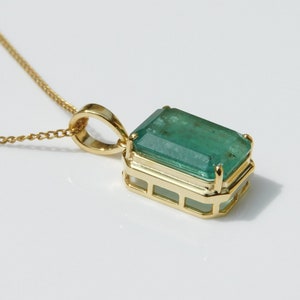 8 Carat Real Emerald Cut Emerald Pendant - 14k Solid Gold Emerald Pendant - Emerald Cut Pendant - Prong Set Pendant - May Solitaire Pendant