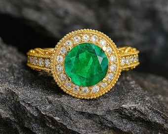Ring Emerald 14K Gold Round Emerald Ring Diamond Halo, Vintage Style, May Birthstone, Bridal Emerald Ring for Wife