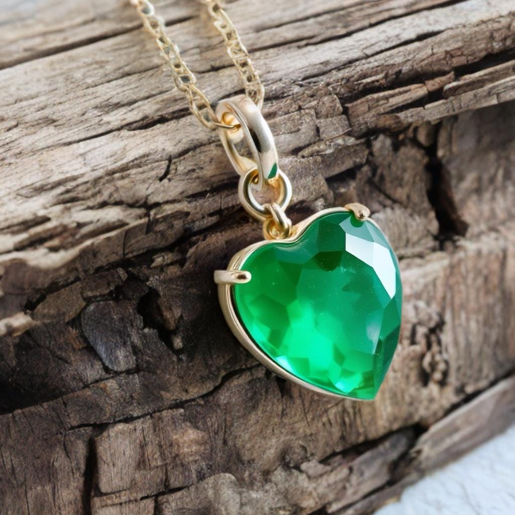 LIMOR 14K Solid Gold Heart Emerald Pendant - 7mm Or 9mm - Choose White Or Yellow Gold