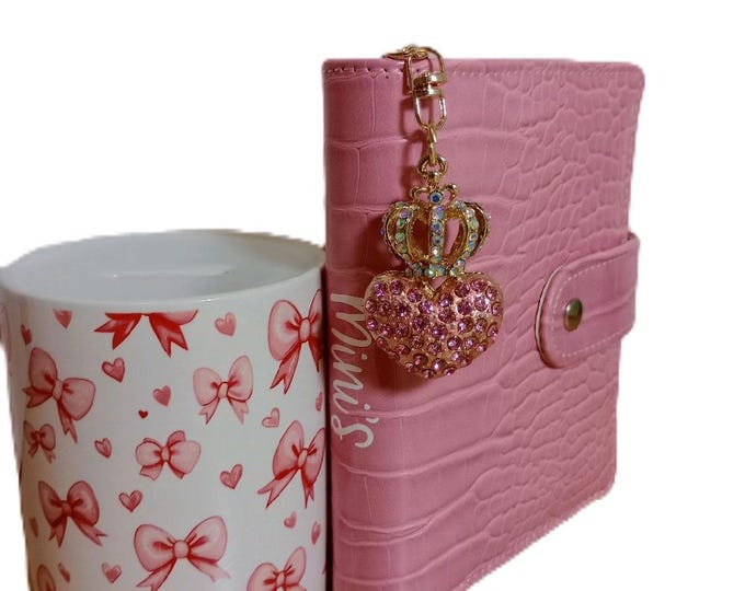 Mini a7 binder (girlie edition) 16 mini trackers in super cute girlie themes and holographic finish. avail with or without ceramic moneybox