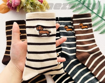 Calcetines bordados con diseño de perro salchicha: Calcetines de algodón a rayas para adultos
