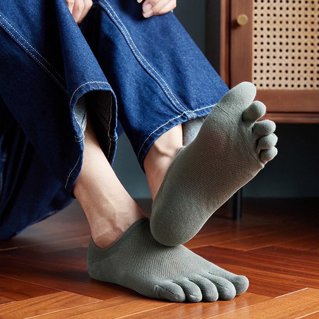 split toe trainer socks