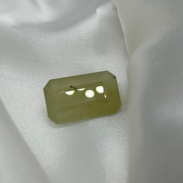 24.10 crt AAA Grade Rare Natural South African faceted Gem stone. Hydrogrossular garnet excellent for jewellery.