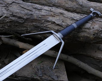 手作りのリヴィアのゲラルト エアロンダイトのウィッチャーソード