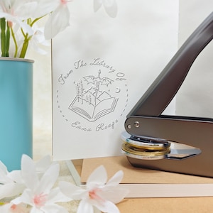 Embosseuse de livres personnalisée | Embosseuse de livres personnalisée | Tampon de livre personnalisé | Embosseur pour bibliothèque | Ex Libris | Cadeau pour amoureux des livres