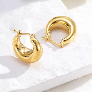 18K AU750 Gold Chunky Croissant Hoop Earrings | Bold Dome Statement Earrings | Lightweight Retro Huggies