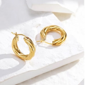 18k Solid Gold AU750 Hailey Bieber Inspired Twisted Hoop Earring Minimalist Chunky Hoops Hollow Tube