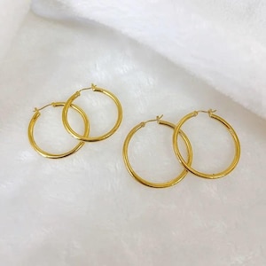 18k Solid Gold AU750 Skinny Hoops Everyday Earrings Hollow Tube