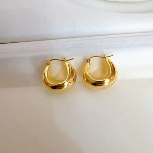 18k Solid Gold AU750 Smooth Hoop Earrings Hollow Tube