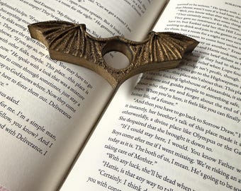 Dragon Wing Page Holder: Wings of Valor Book Reading Assistant