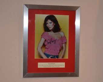 Signed Tanya Roberts Framed Photo (trusted Source) - Etsy