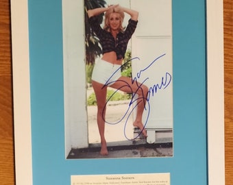 Gesigneerde en ingelijste foto van Suzanne Somers (vertrouwde bron)