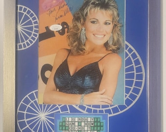 Vanna White gesigneerde foto (beschadigd) - JSA-certificering