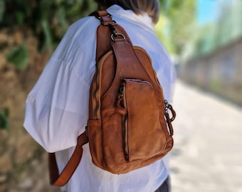 イタリアンレザーのスリングバッグ、ハンドメイドのクロスボディショルダーバッグ