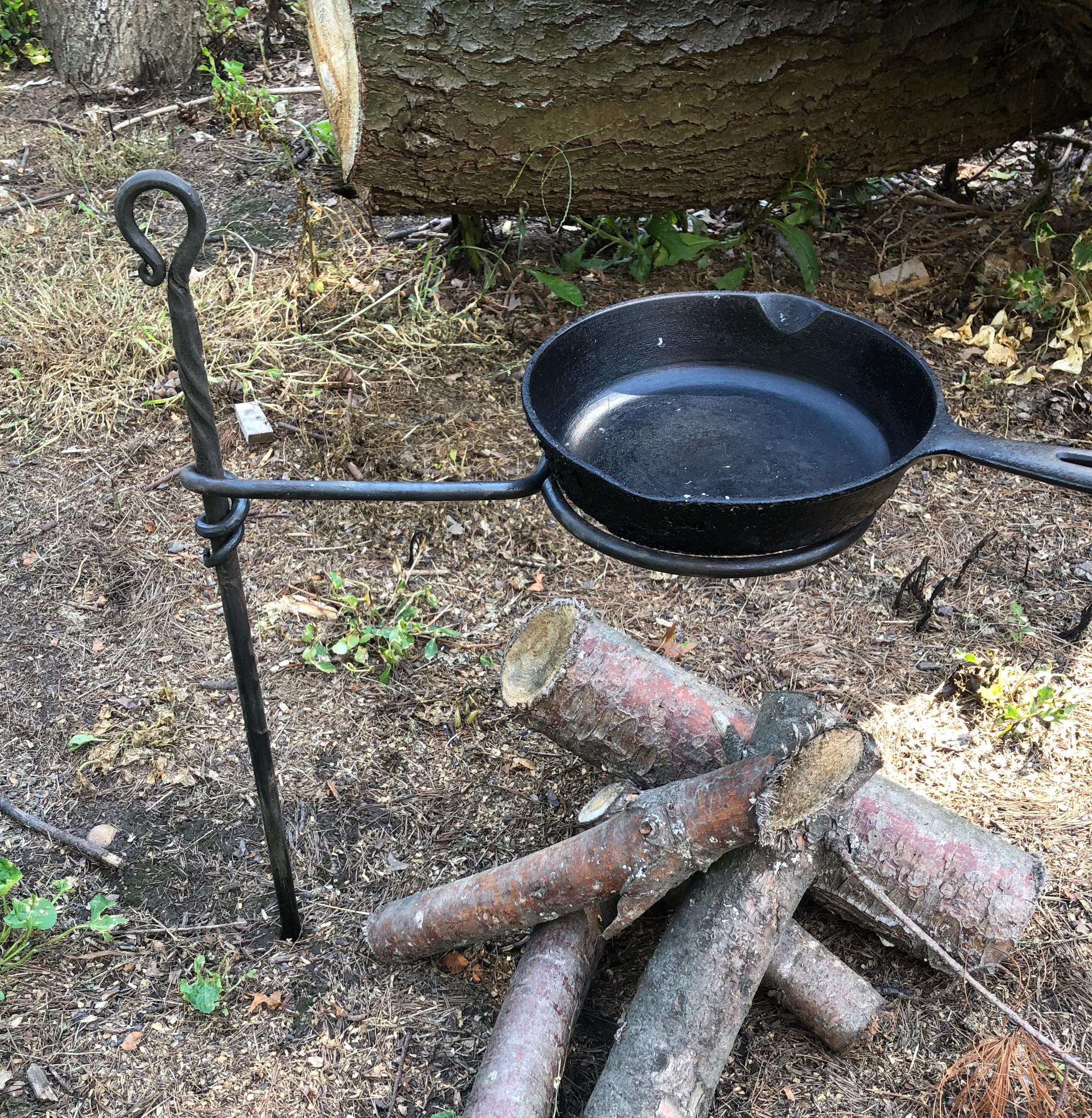 Support Trépied De Camp Portable – Accroche Ustensiles, Chaîne Réglable, Acier Inox, 90 Kg Max
