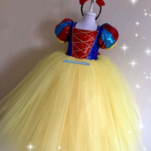 Handmade Snow White Costume Dress: Birthday Party Outfit